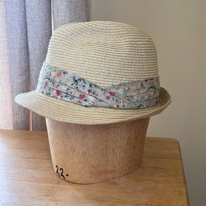 Straw fedora with floral trim